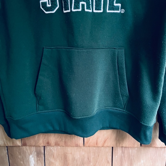 Michigan State University XL Hoodie Chenille Embroidery Green Sweatshirt MSU - Picture 6 of 10